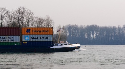 外貿(mào)行業(yè)網(wǎng)站建設(shè)